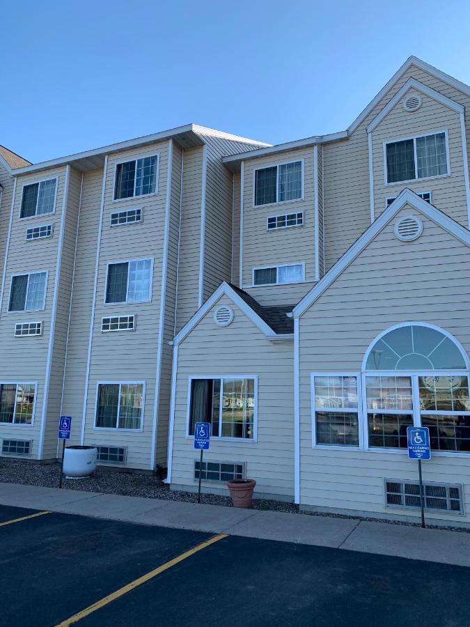 Microtel Inn & Suites By Wyndham Prairie Du Chien Eksteriør billede